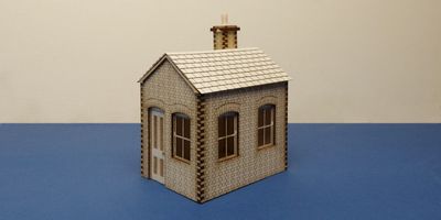 S 70-00 O gauge small lineside office - version A